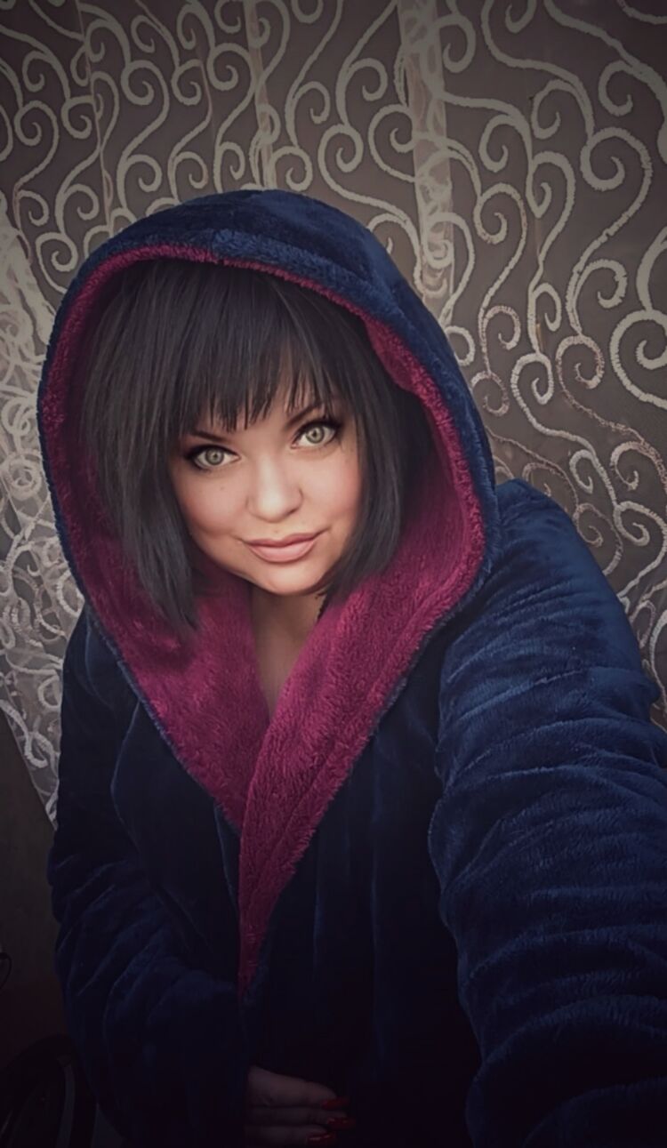  ,   Golden Lady, 37 ,     , c , 