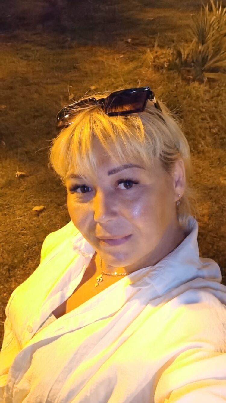  52072676  , 40 ,    
