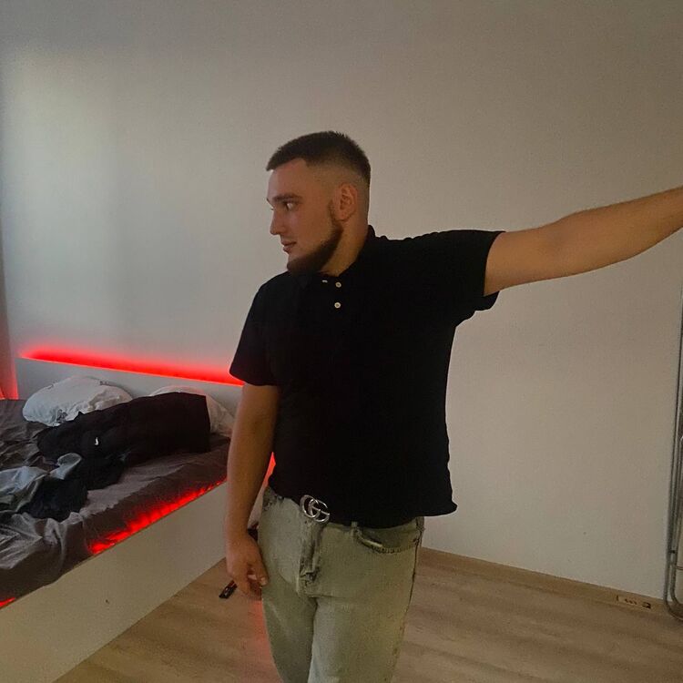  45423376  , 26 ,    -