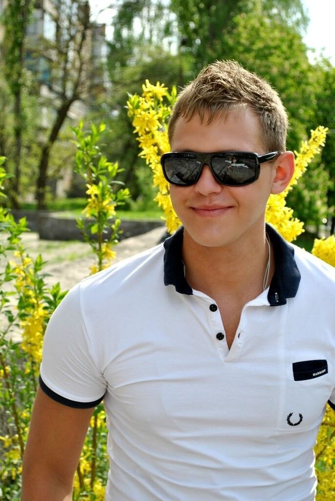  5364566  Stefan, 53 ,    