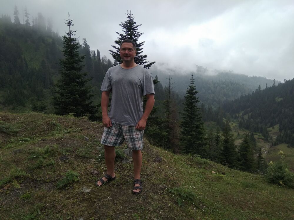  ,   Serge, 48 ,   ,   , c 