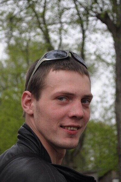  21964696  Vladlen, 37 ,    