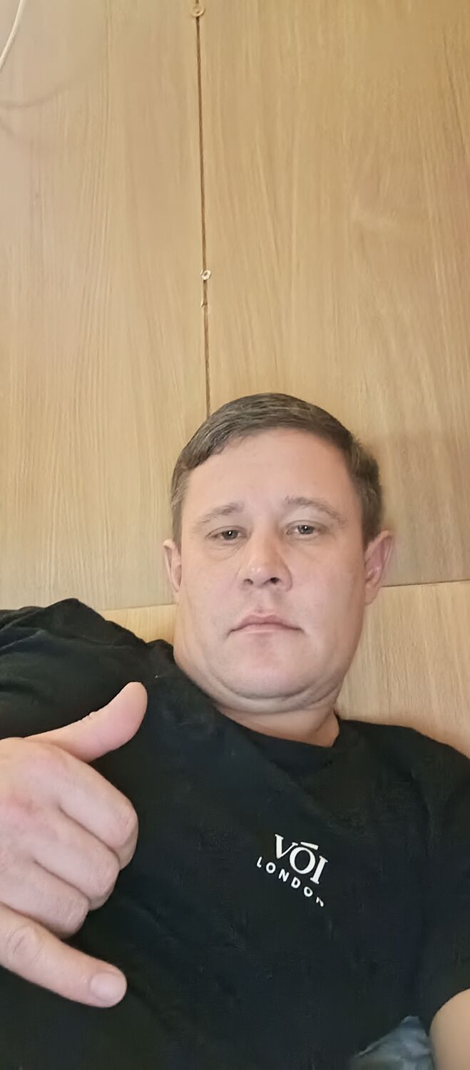  52688276  , 35 ,    