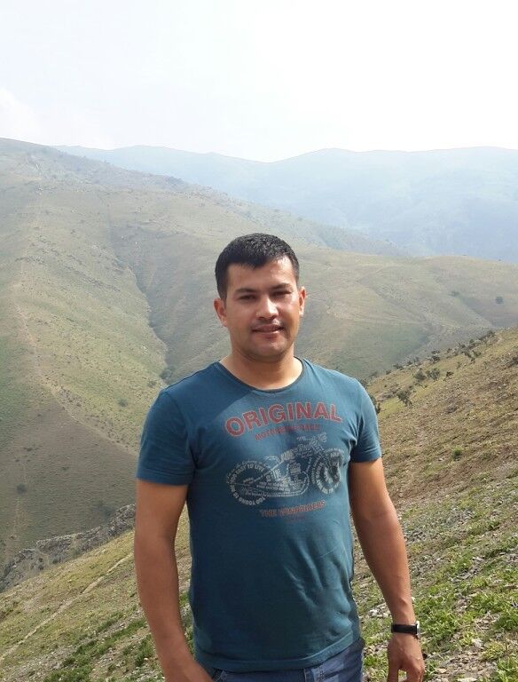  ,   Ruslan, 37 ,   ,   , c 