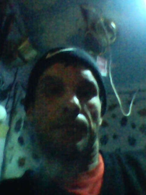  9057526  orik, 52 ,    