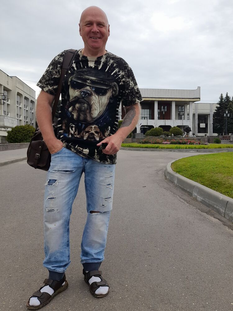  52404486  Vyacheslav, 49 ,    