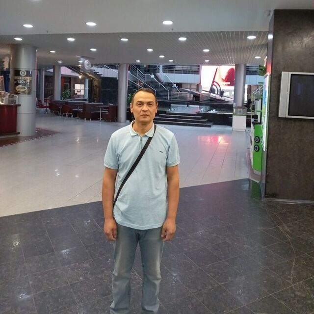  34234136  Alijon, 39 ,    