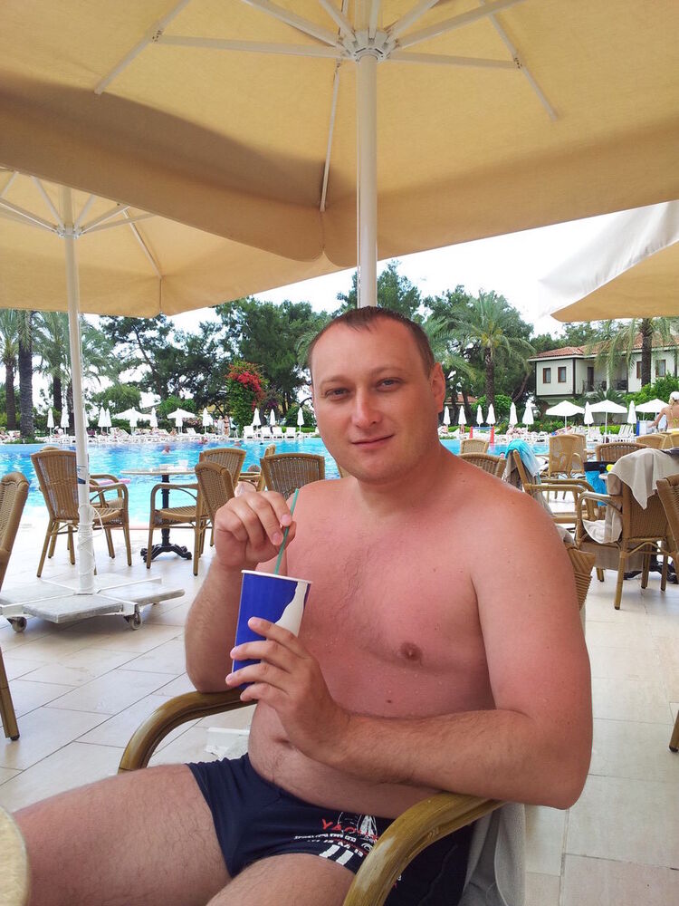  4173326  Vadim, 45 ,    