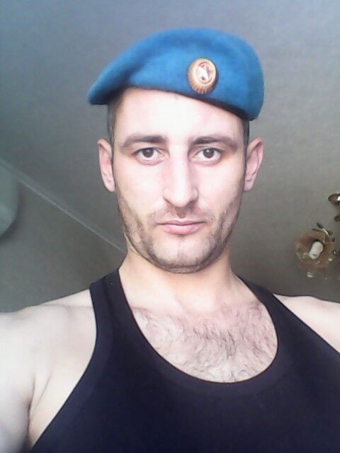  8366476  , 43 ,    --