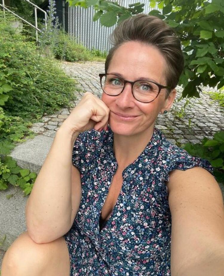  32293716  Rita, 33 ,    Karlshamn