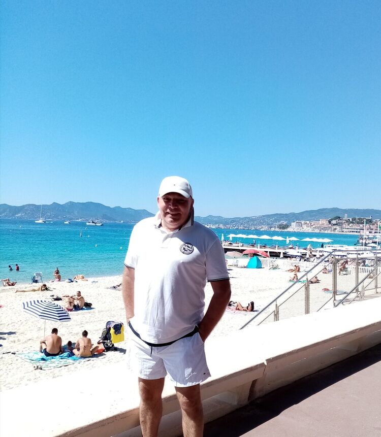  22223086  Alexey, 53 ,    