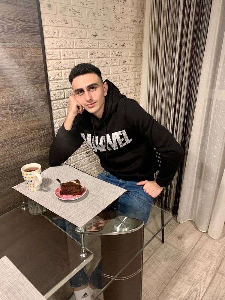 ���� 33188896 ����� ����, 21 ���, ���� ���������� � ��������