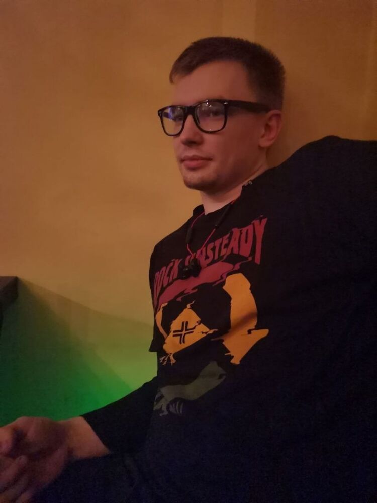  24036196  , 31 ,    