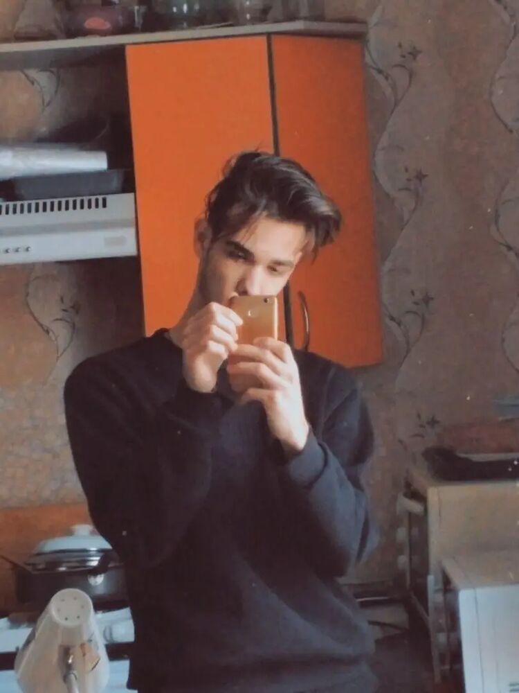  -,   Alexei, 24 ,   ,   , c , 