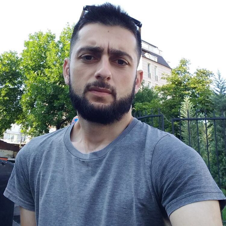  ,   Bacha, 32 ,   ,   , c 