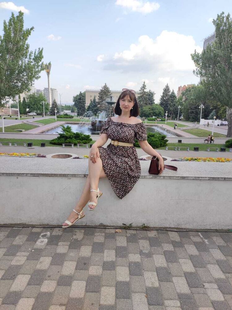  --,   , 39 ,     , c 