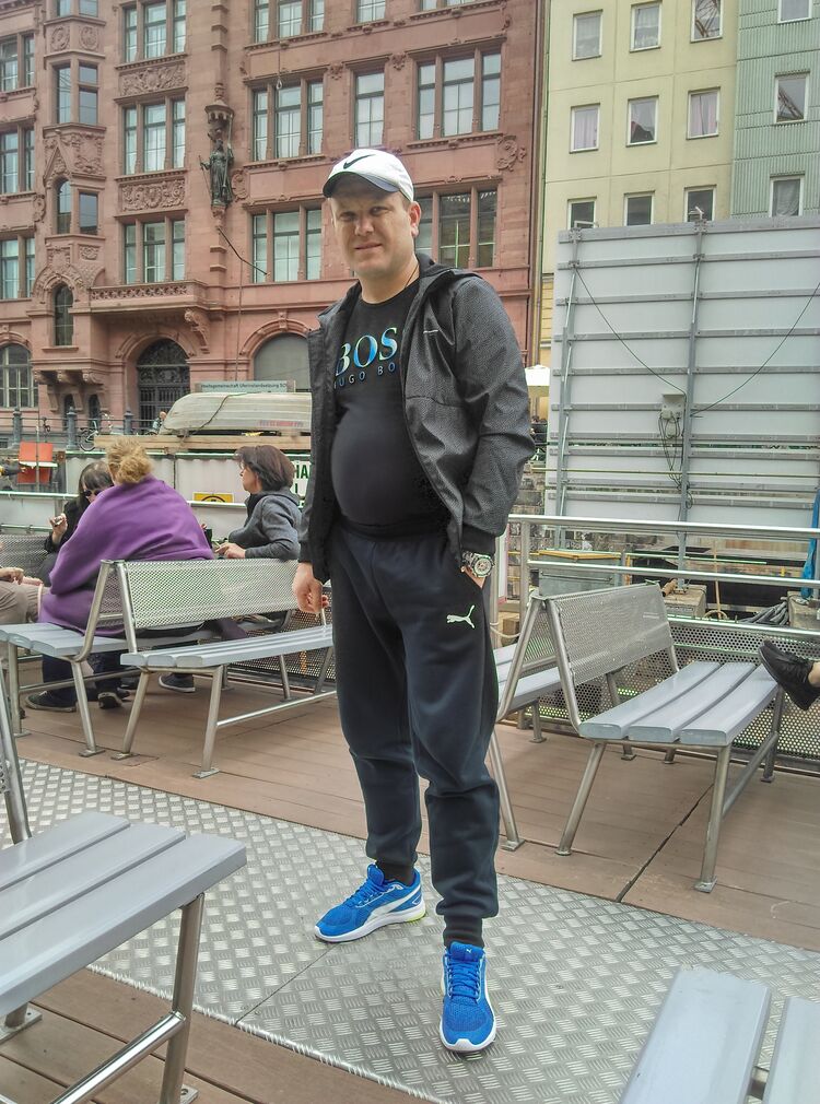  23727846  Vadim, 43 ,    