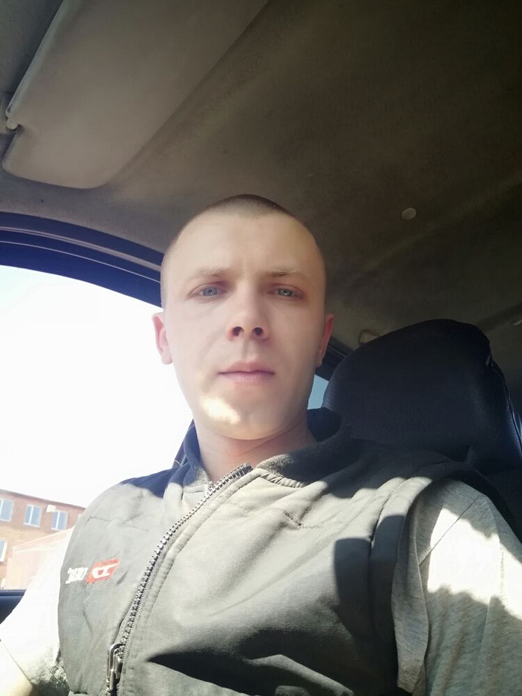  48889686  , 31 ,    