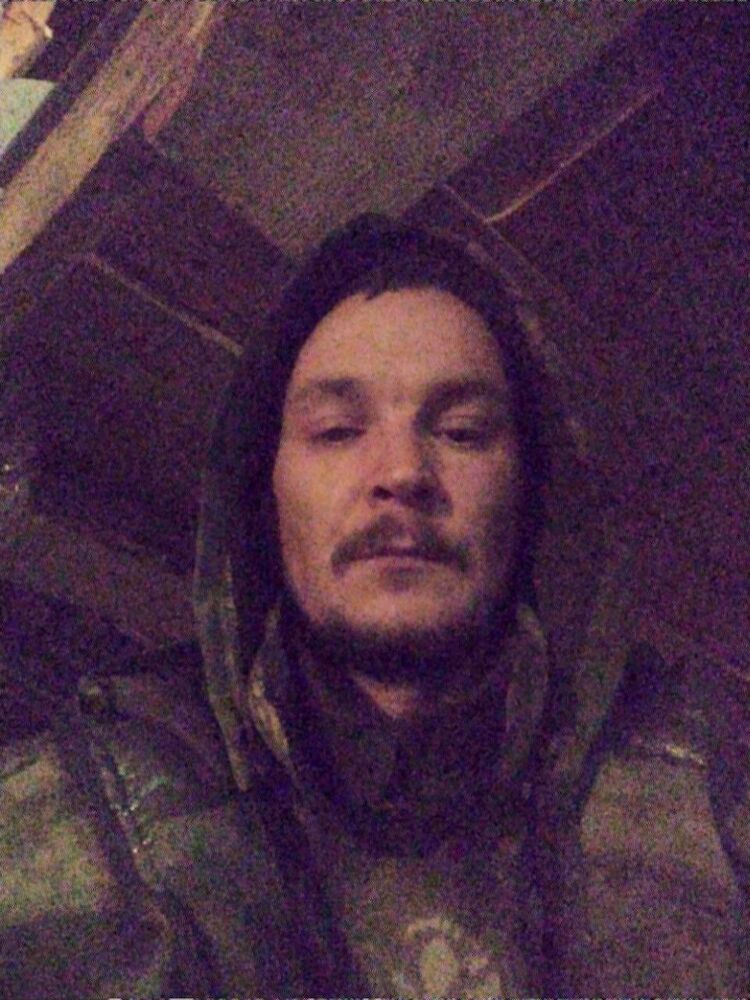  31517616  Gara, 44 ,    