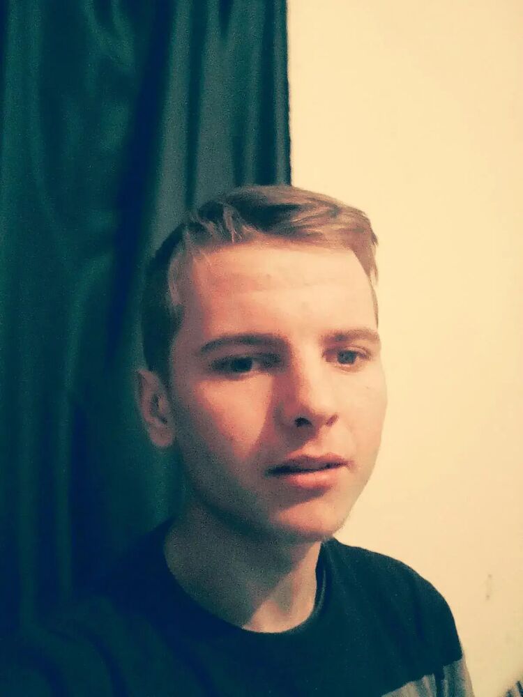  ,   Vlad, 23 ,   c , 