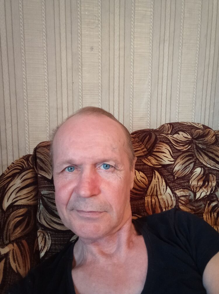  28007706  , 57 ,    