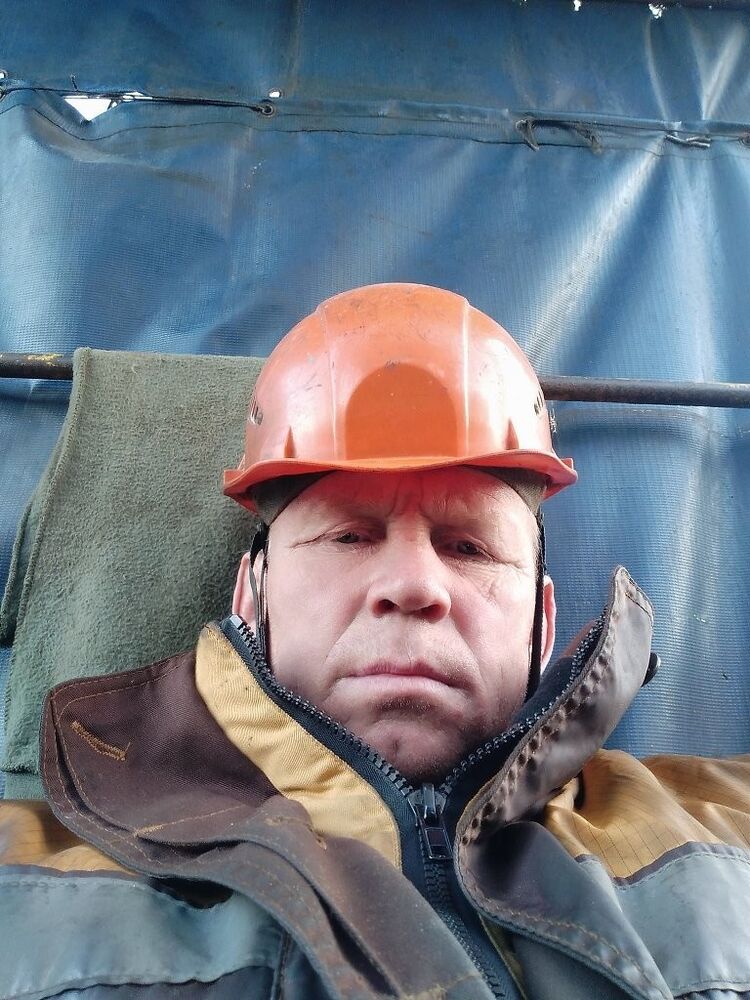  ,   Vladimir, 46 ,  