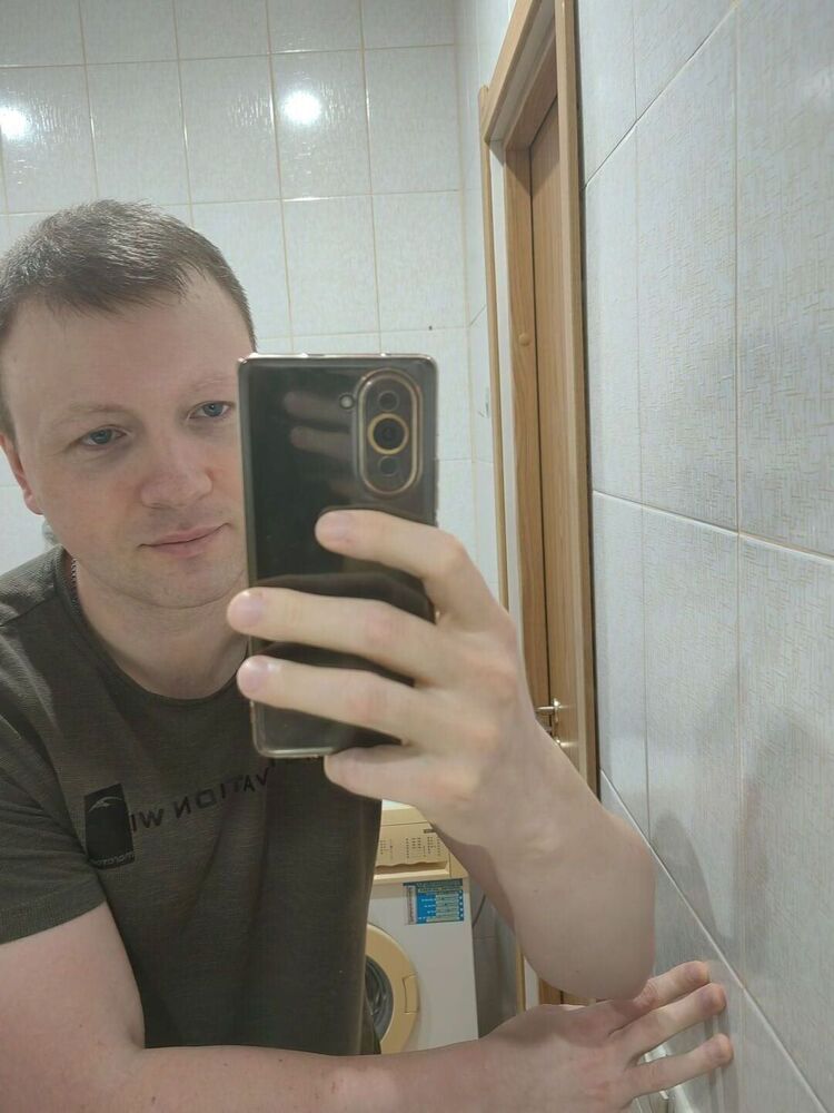  52665656  , 37 ,    