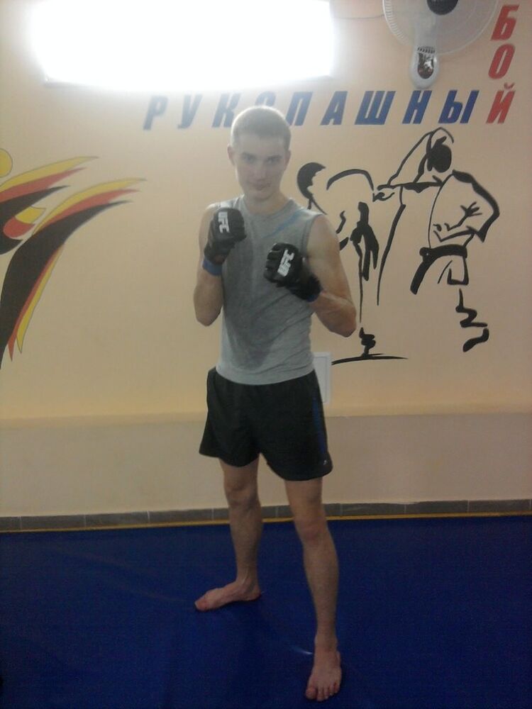  ,   ILYA, 31 ,   ,   , c , 