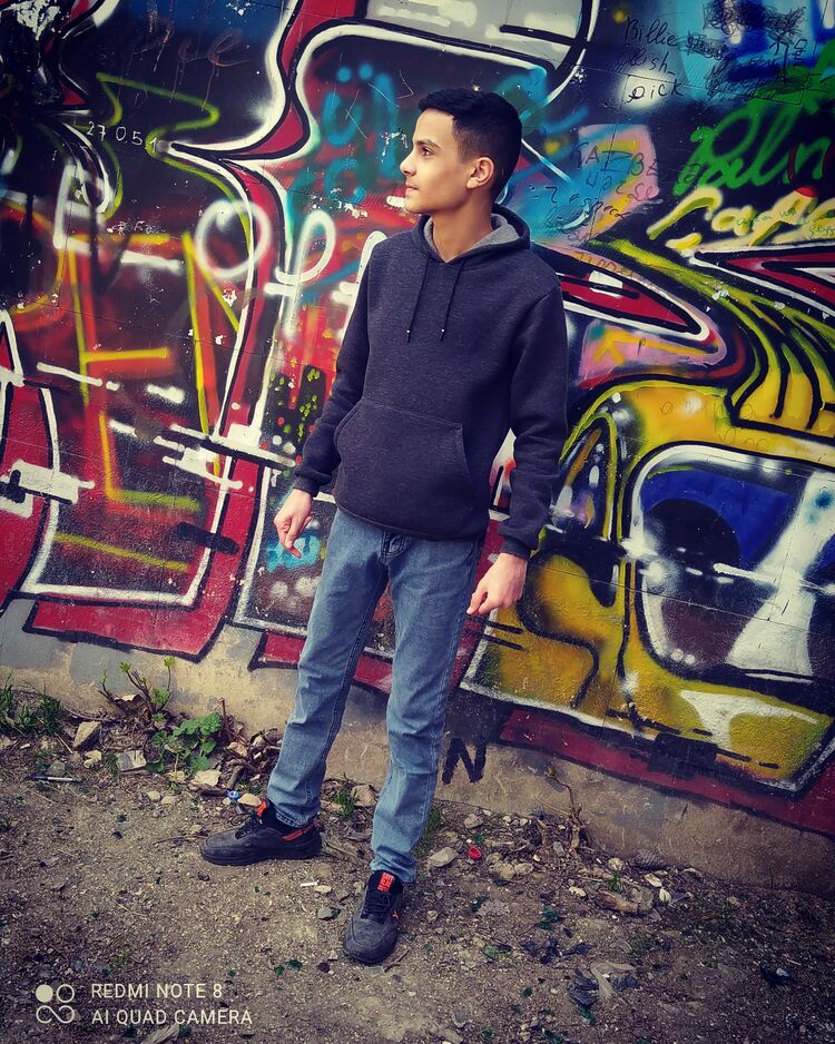 ���� 23209566 ����� Nihad, 24 ����, ���� ���������� � ������