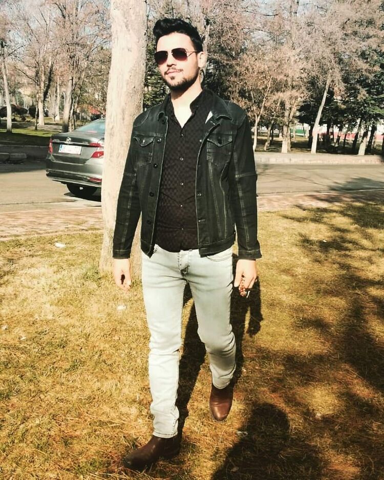  16208816  Tugay, 30 ,    