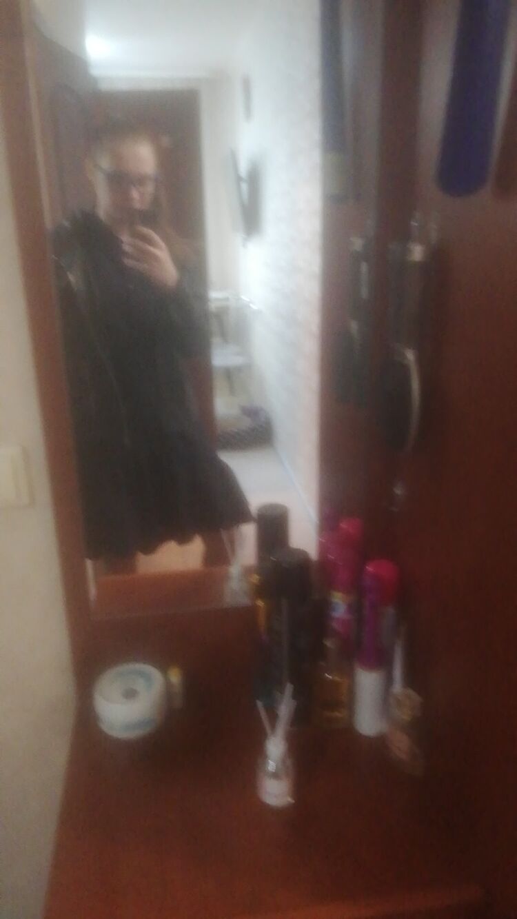  33677946  , 32 ,    
