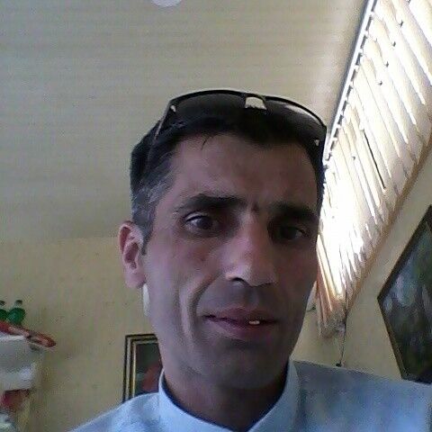  9892276  Zaur, 43 ,    