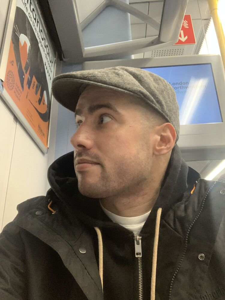  South Kensington,   , 37 ,   ,   
