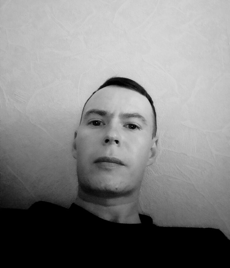 ���� 37887606 ������� Den, 38 ���, ���� ���������� � ������������