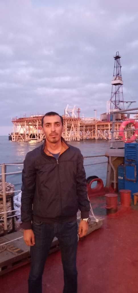  ,   Qismet, 44 ,   ,   , c 