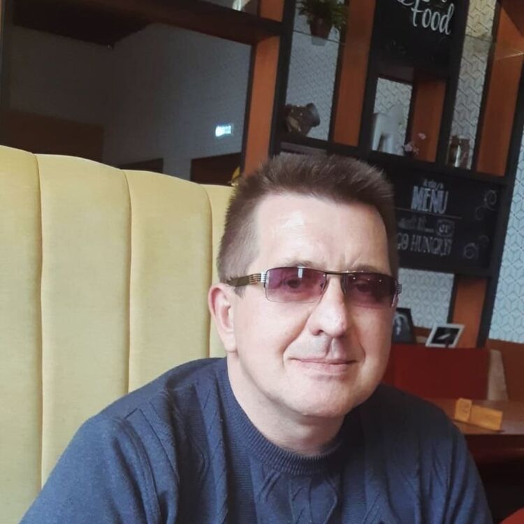  46961706  , 45 ,     