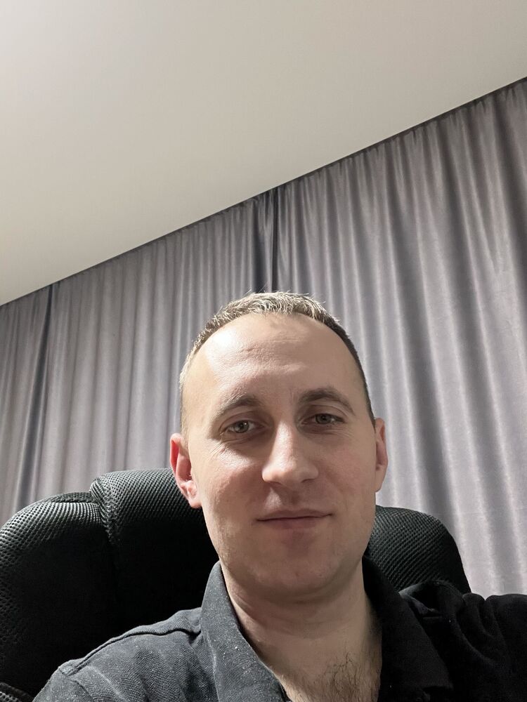  42114406  , 37 ,    