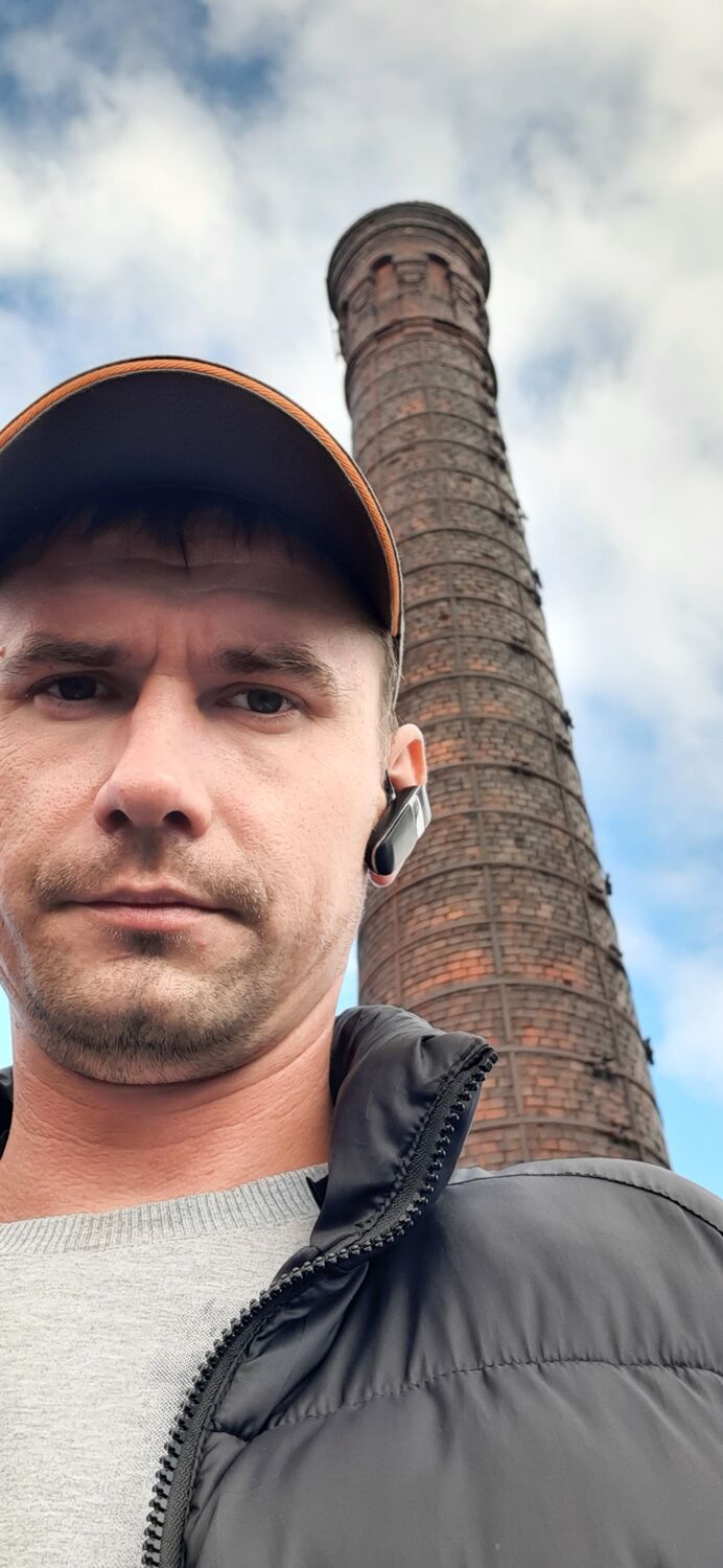  -,   Kolian, 37 ,   ,   
