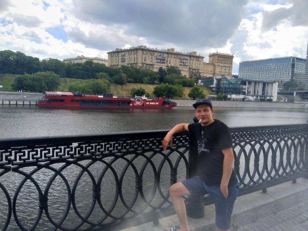  ,   Roman, 28 ,   ,   