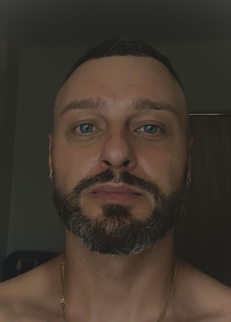  53959646  Denis, 40 ,    Helle