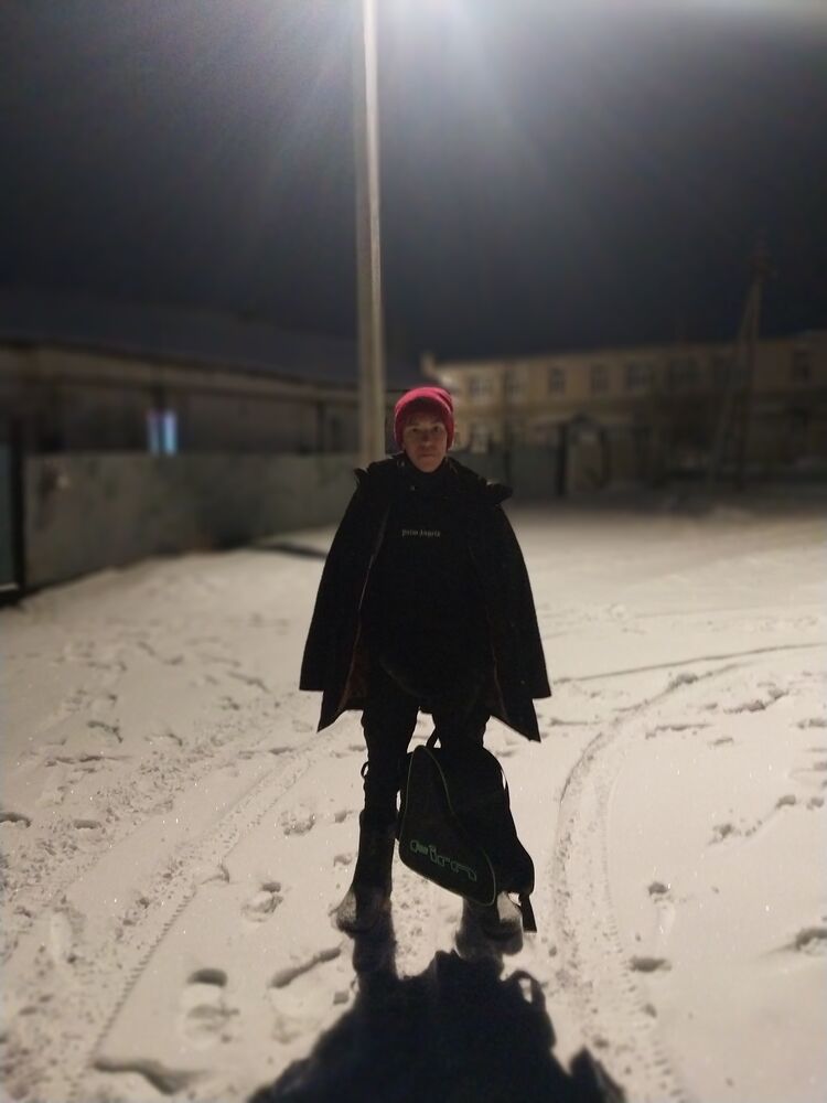  ,   Mihail, 27 ,   ,   , c , 