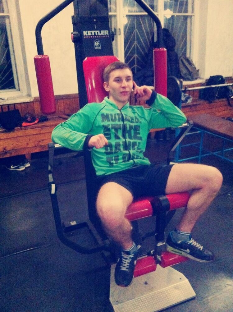  8327436  , 32 ,    -