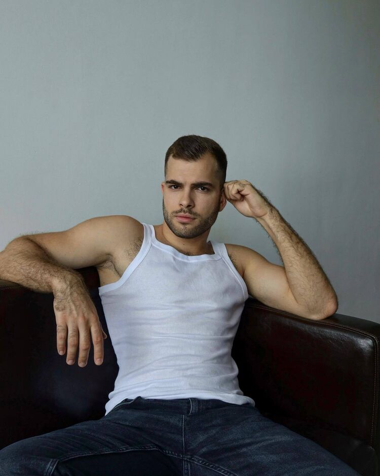 ���� 53221486 ������� ��, 43 ����, ���� ���������� � �������������