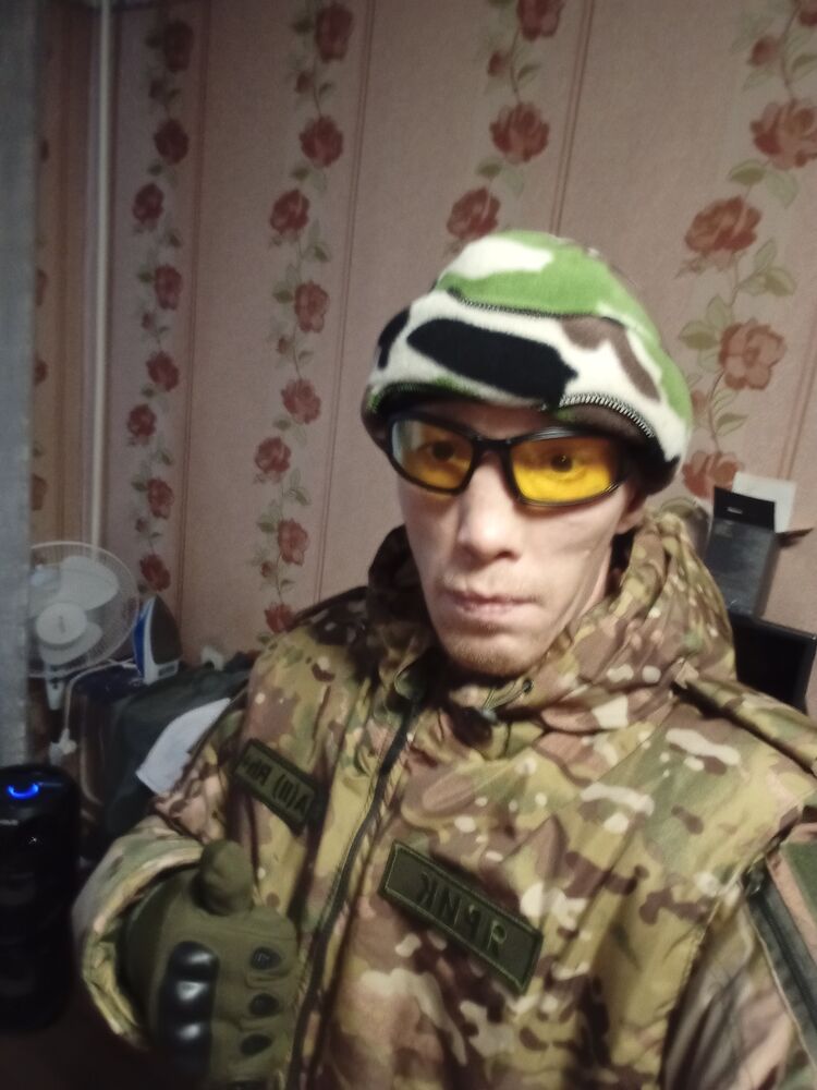 47447826  Yaroslav, 38 ,    