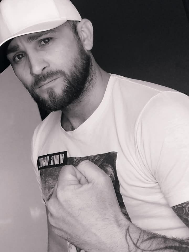  Bielany Wroclawskie,   Artem, 36 ,   ,   
