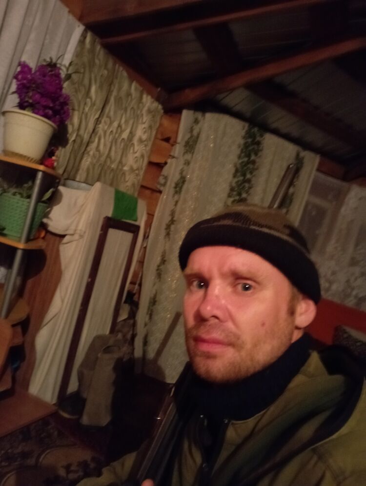  43981156  , 40 ,    