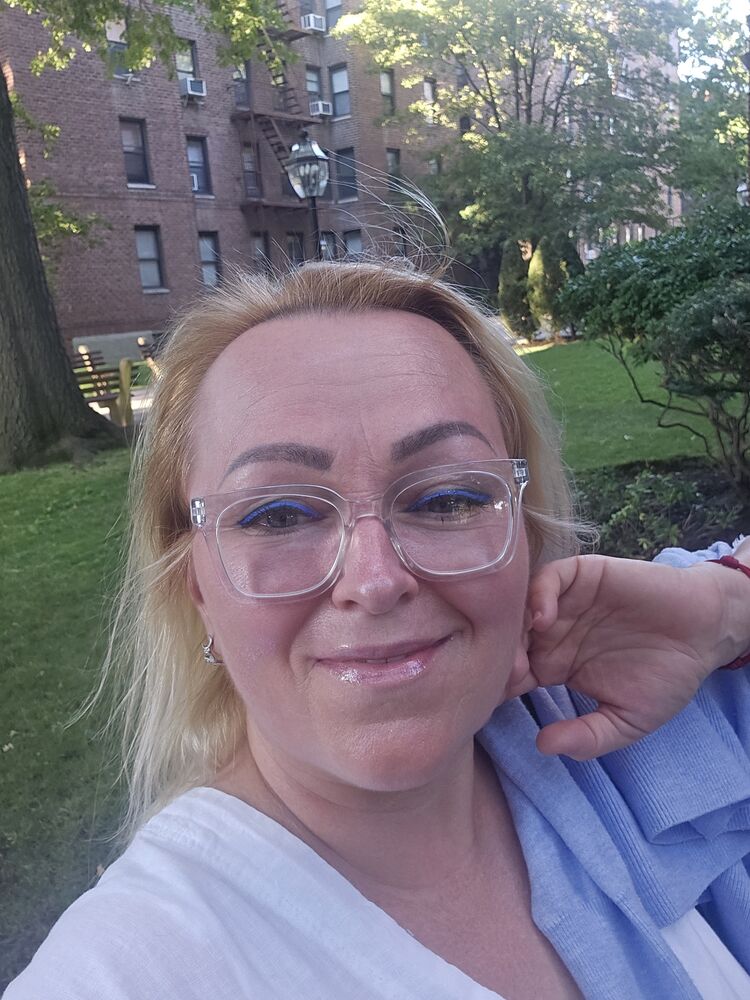  53364566  Nata, 50 ,    New York City