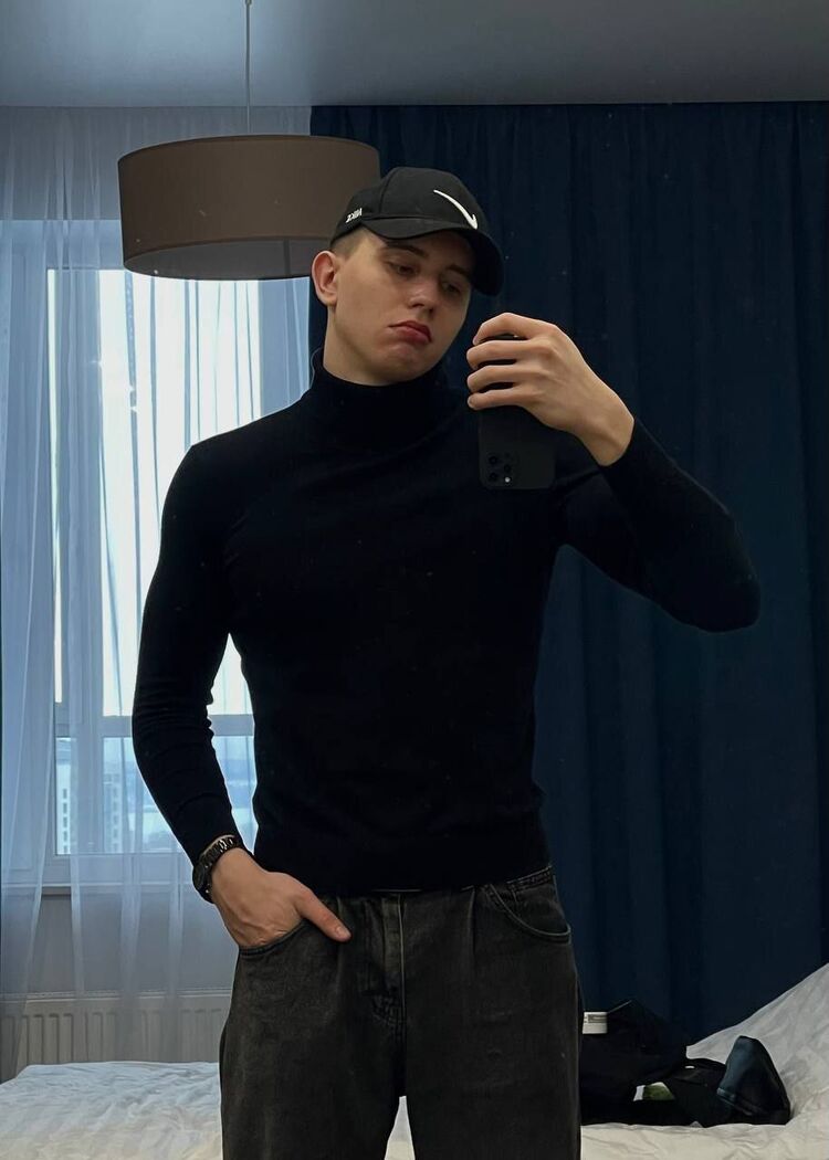 ���� 42064746 ����� ������, 23 ����, ���� ���������� � ������