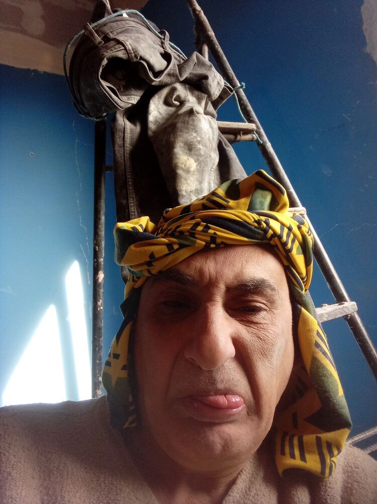  32685366  Merab, 62 ,    