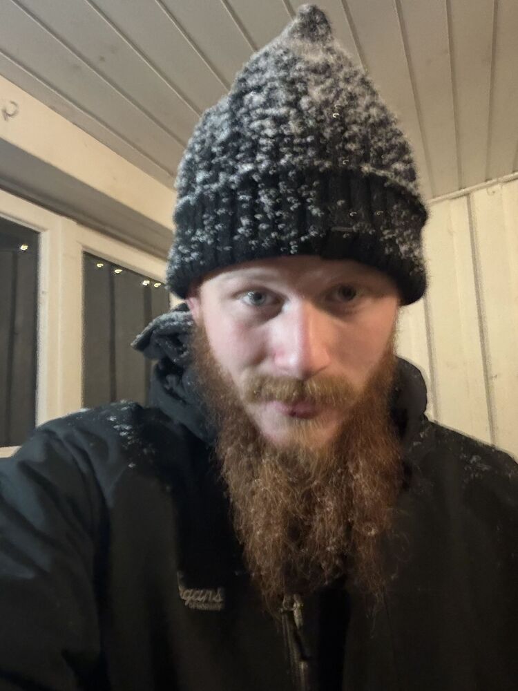  Arjeplog,   Tommy, 27 ,   ,   , c 